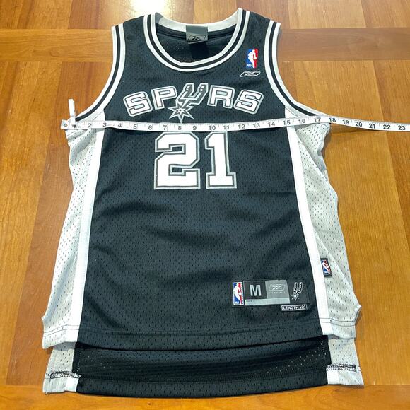 Y2K Tim Duncan San Antonio Spurs #21 NBA Black Jersey Youth Medium Length +2 - Picture 8 of 9
